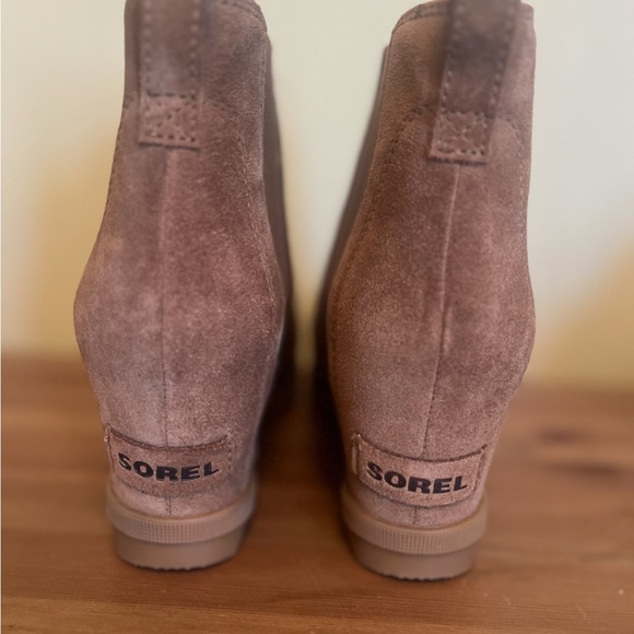Sorel Joan of Arctic Wedge Chelsea Boots Suede Brown Women’s 8 - Picture 3 of 5